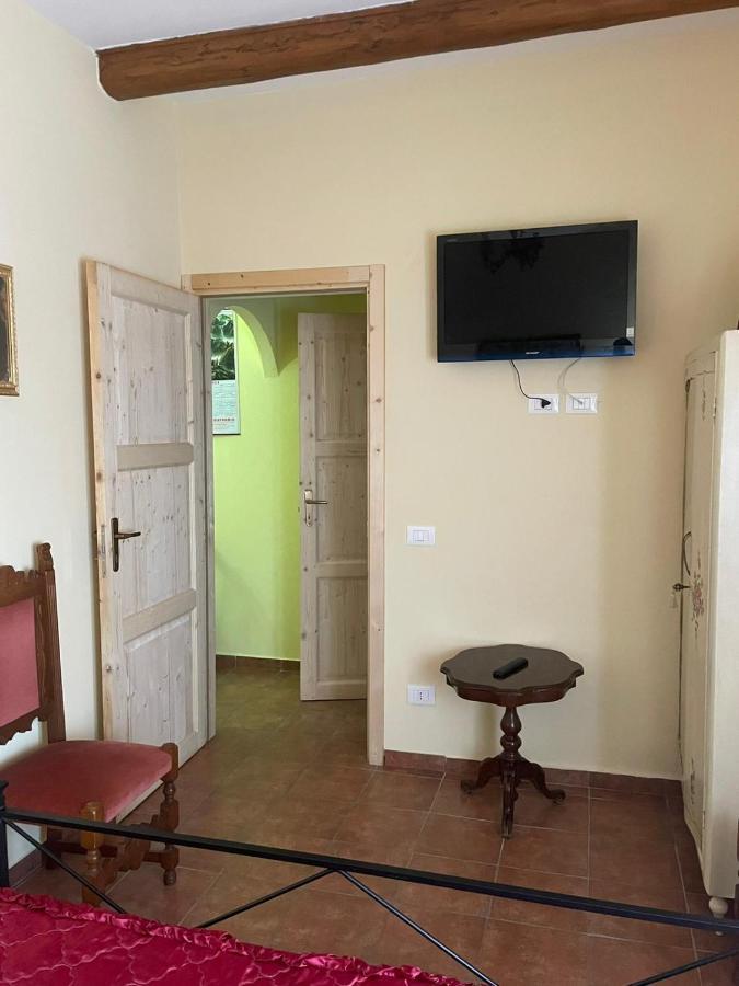 Appartamentino Di Corso Umberto Ronciglione  Εξωτερικό φωτογραφία